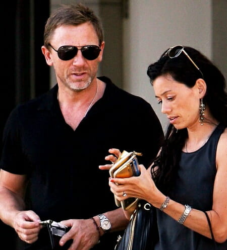 Daniel Craig wearing a Rolex Milgauss
