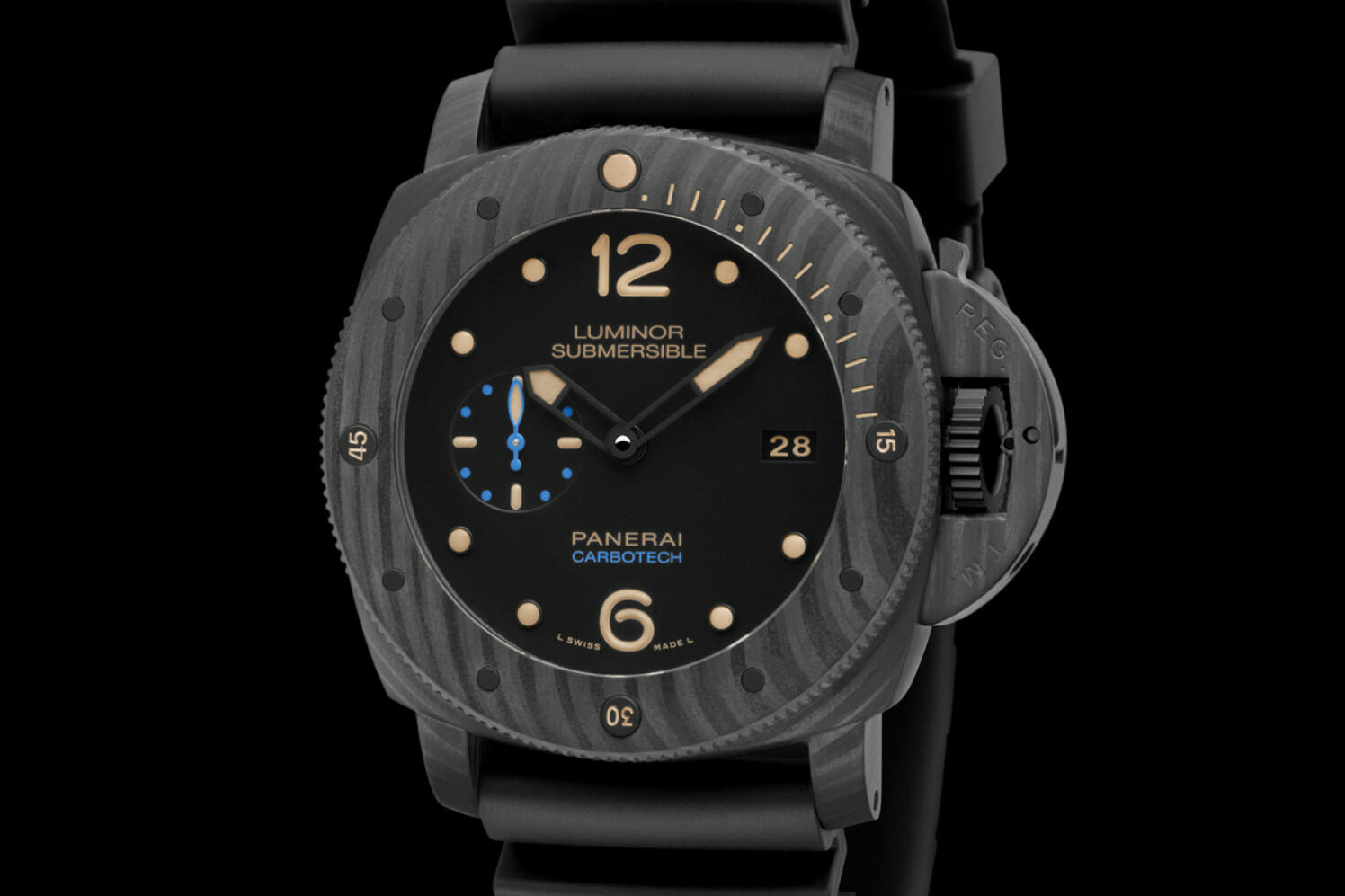 PANERAI LUMINOR SUBMERSIBLE 1950 3 DAYS AUTOMATIC CARBOTECH