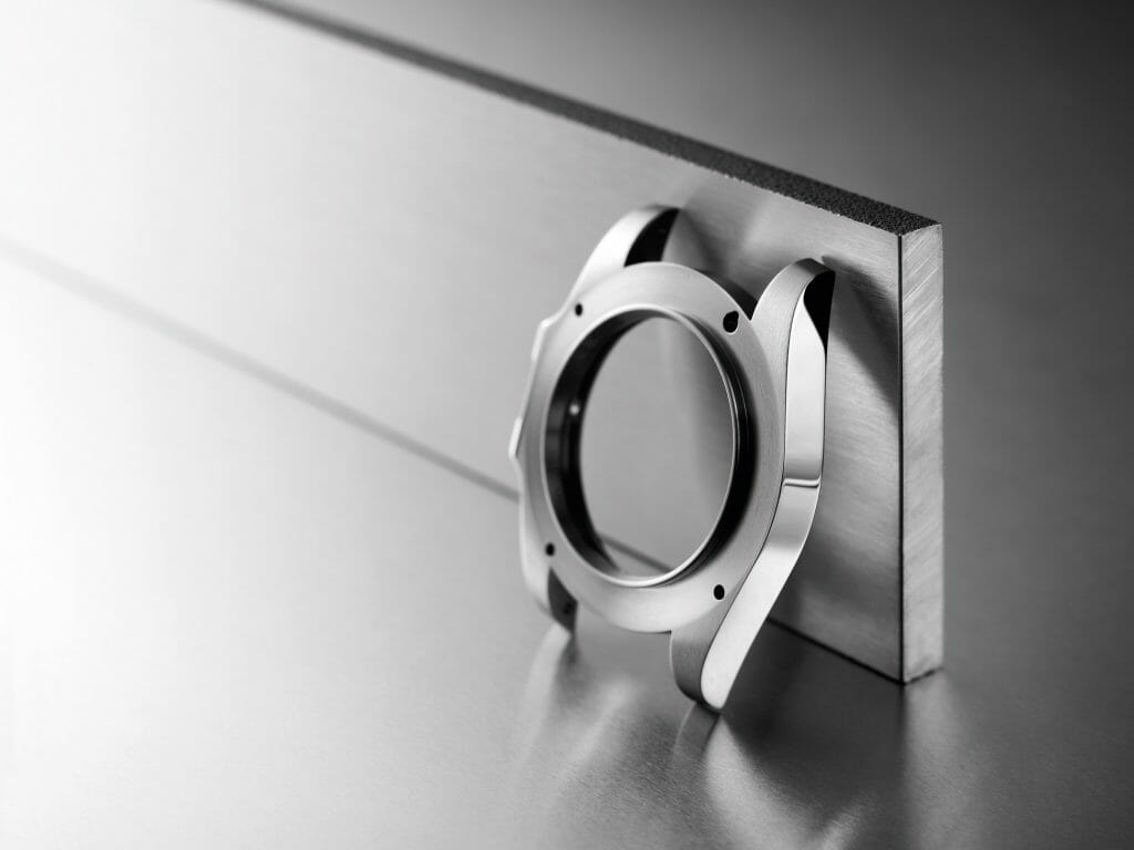 Rolex Oyster Middle Case in 904L Stainless Steel (photo: Rolex)
