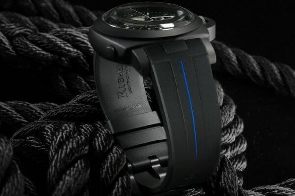 Black and Red Strap for Panerai Luminor Submersible 44mm VulChromatic®