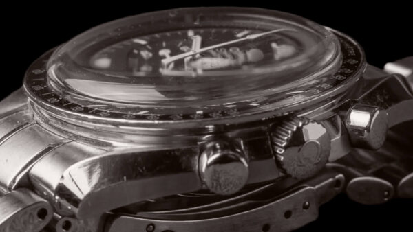 Sapphire Vs Hesalite In Speedmaster Moonwatch Crystals