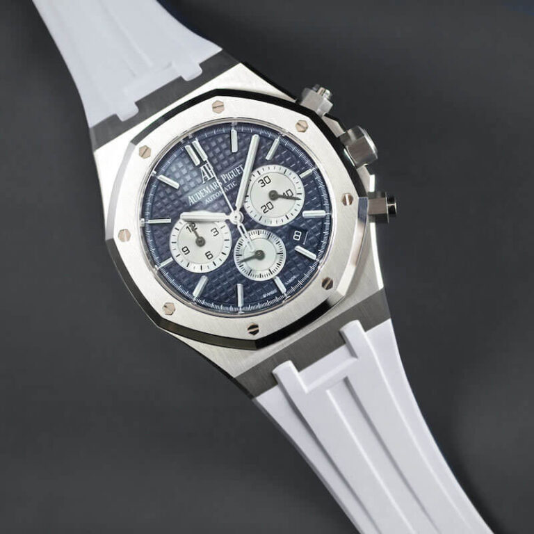 white AP Royal Oak strap