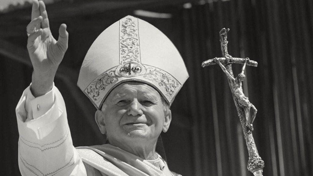 The Pope Watch - A History of Papal Timepieces