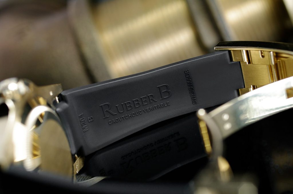 Rubber Strap Fitment Guide for Rolex Submariner (All References) Rubber Strap Fitment Guide for Rolex Submariner (All References)