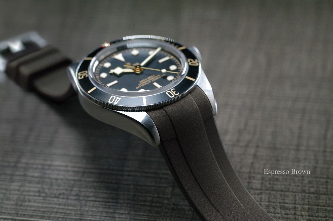 ラバーＢ（RUBBERB）チューダー ブラックベイ58 ブラック Tudor Black Bay 58 Rubber Strap - Tang Buckle Series by Rubber B